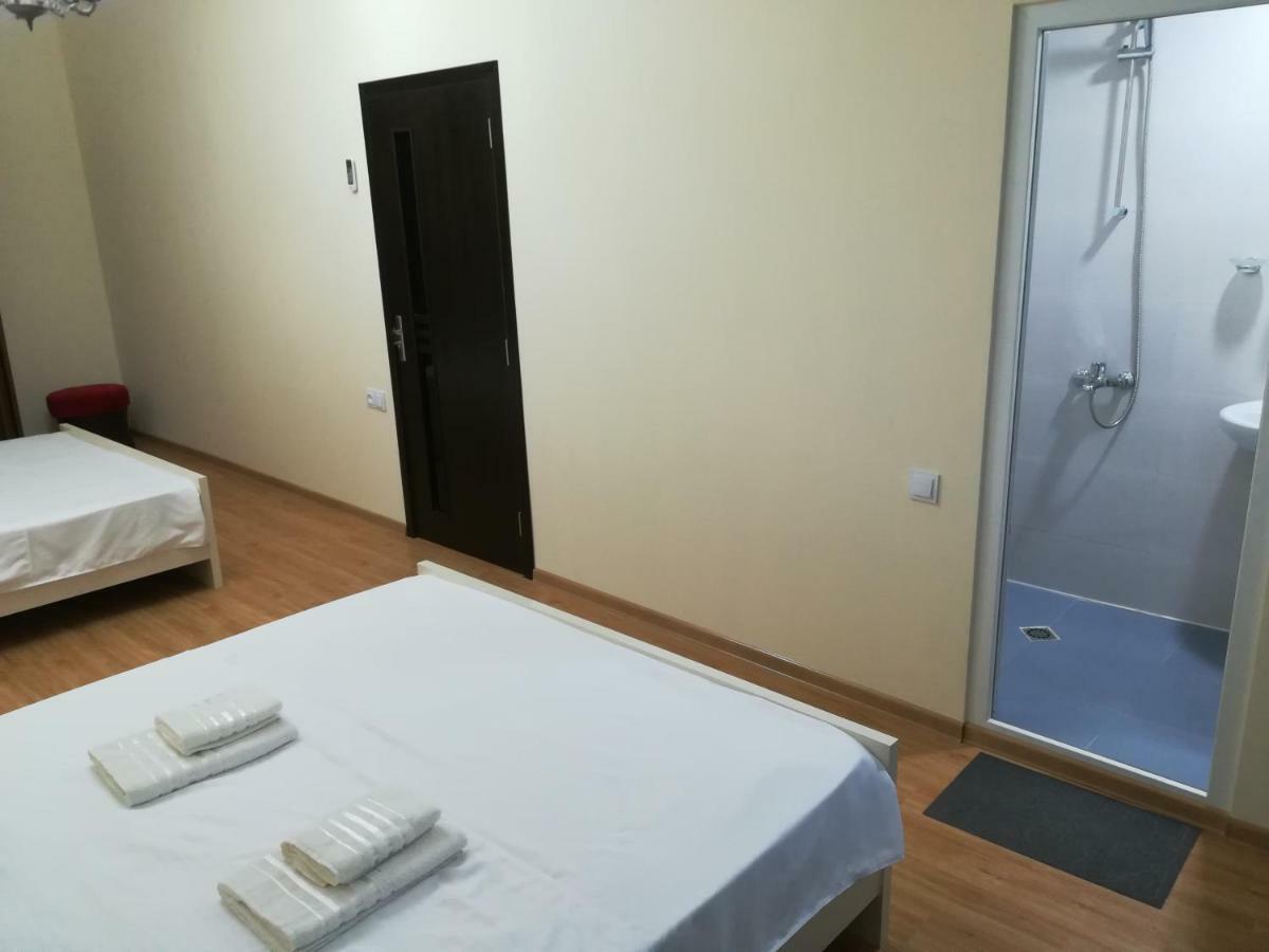 Hotel West House à Kobuleti Extérieur photo
